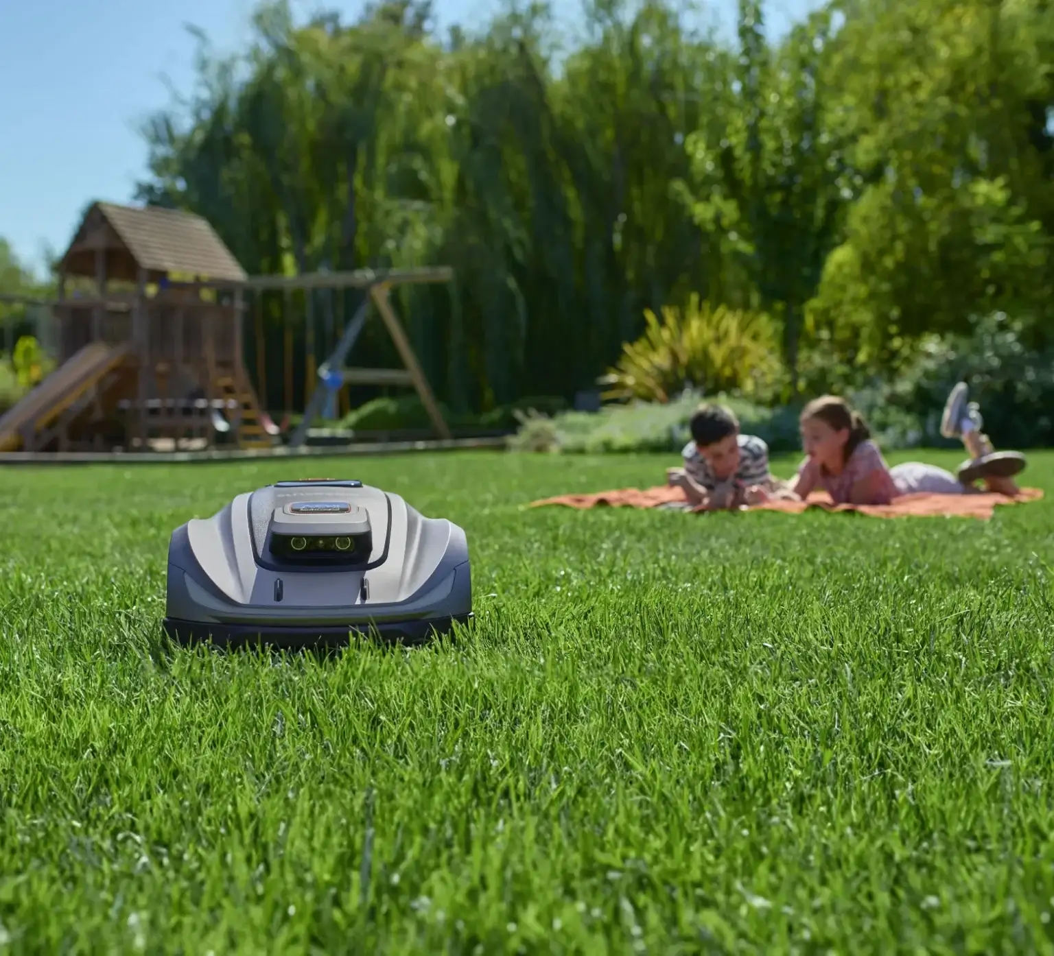 Tondeuse à gazon robotisée Sunseeker Elite X7
